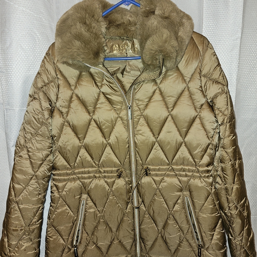 Michael Kors Quilted Puffer Coat in Light Brown with Fur Collar